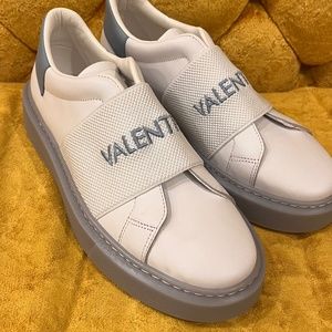 Mario Valentino - Incas Blue and White Leather Sneaker - Size 9